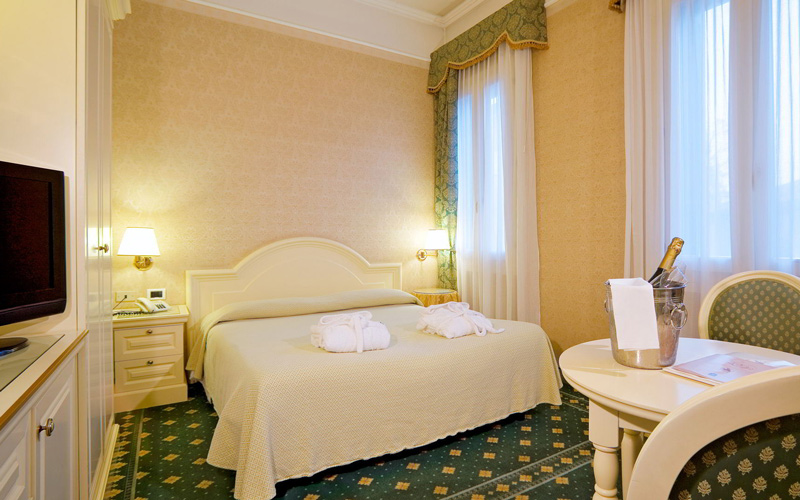 HOTEL TERME ROMA